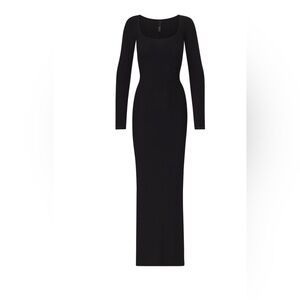 Skims Long sleeve dress